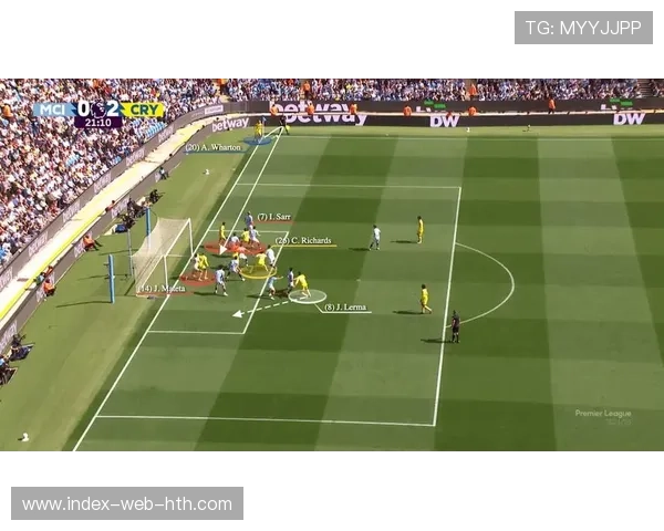 利物浦角球战术再现混战后点补射建功